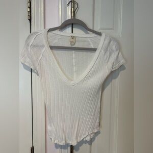 We The Free White Ribbed V-Neck Short Sleeve Top